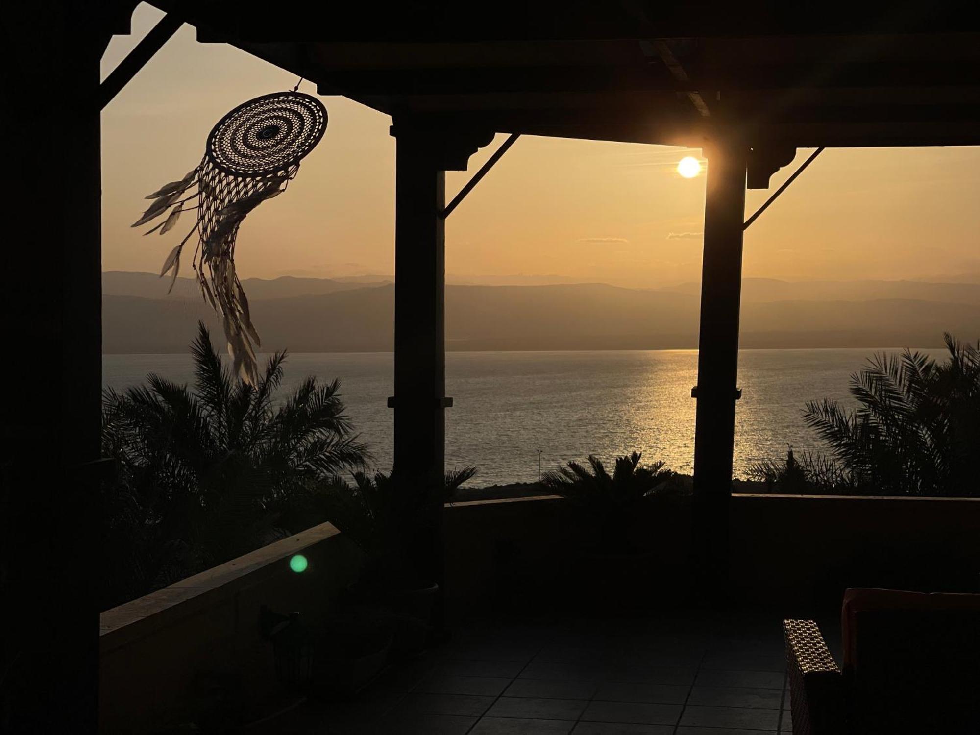 The Precious Guesthouse Sweimeh Exteriér fotografie
