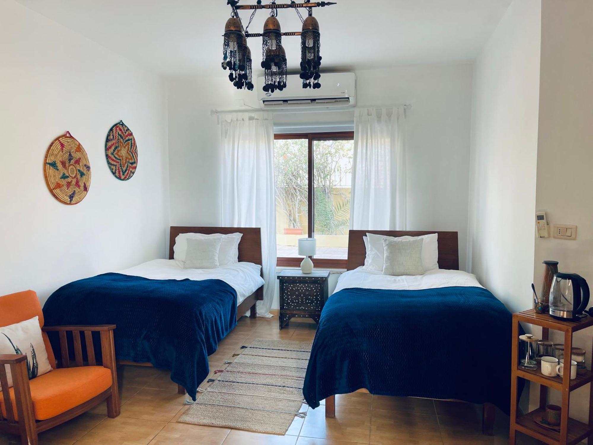 The Precious Guesthouse Sweimeh Exteriér fotografie